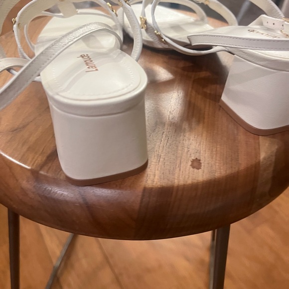 Larroudé Harmony Block Heel Sandals White w/ Gold Sz 9 - Picture 7 of 16